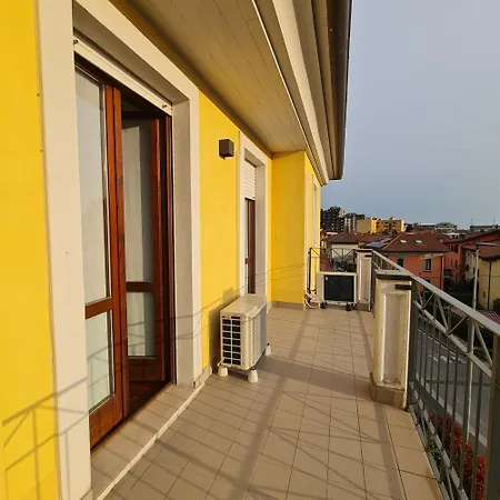 Casa Gavazzeni Il Sogno בית אירוח